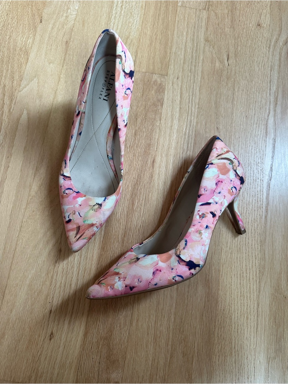 Stuart Weitzman Pink Floral Pointed Pumps